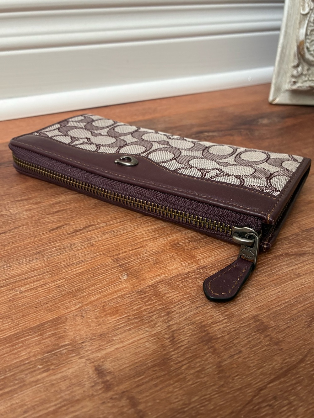 Coach L Zip Wallet In Signature Jacquard and Leather, Like New, 34790 - Picture 8 of 16